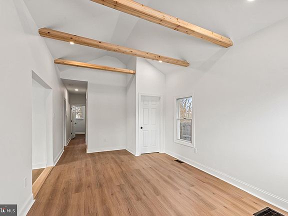 3rd image of 329 Ridge Ave