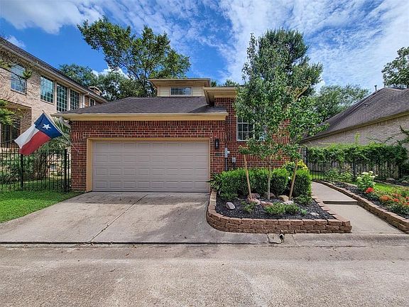 3rd image of 12958 Kingsbridge Ln