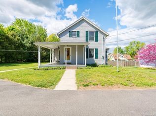 6 Stevens Ln, Cromwell, CT 06416
