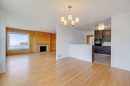 4th image of 437 Oak Park Dr