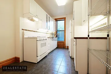 Rented by ZealEstate Group Inc