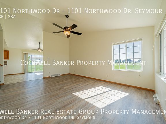 3rd image of 1101 Northwood Dr S