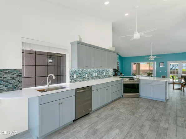 80 S Carlton Park Pl, Tucson, AZ 85748
