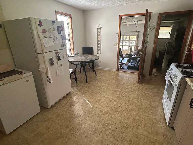 3305 Wolf Pen Gap Rd — Photo 11