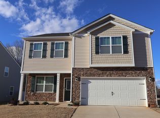 11041 Austin Estates Dr, Charlotte, NC 28213