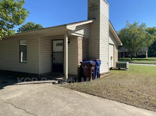 8619 S 32nd Ter, Fort Smith, AR 72908