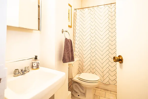 Rented by Corcoran | media 7