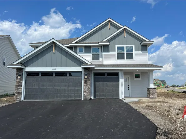 7660 Lotus Ln, Lino Lakes, MN 55014