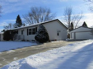 914 17th St SE, Rochester, MN 55904