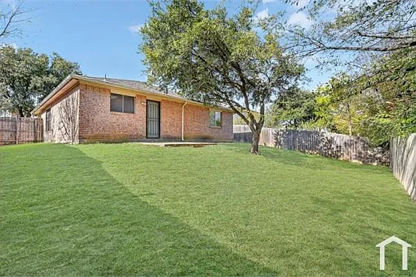7370 Concordia Ln — Photo 5