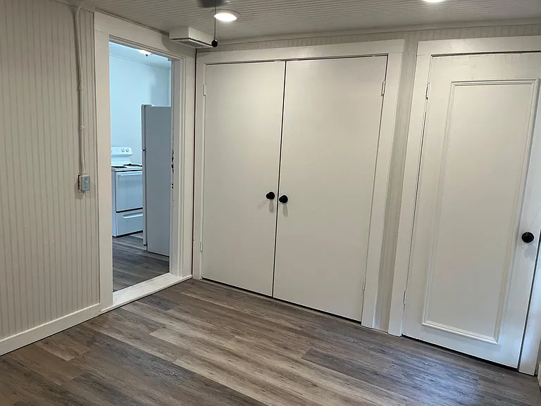 125 S Milton St — Photo 14