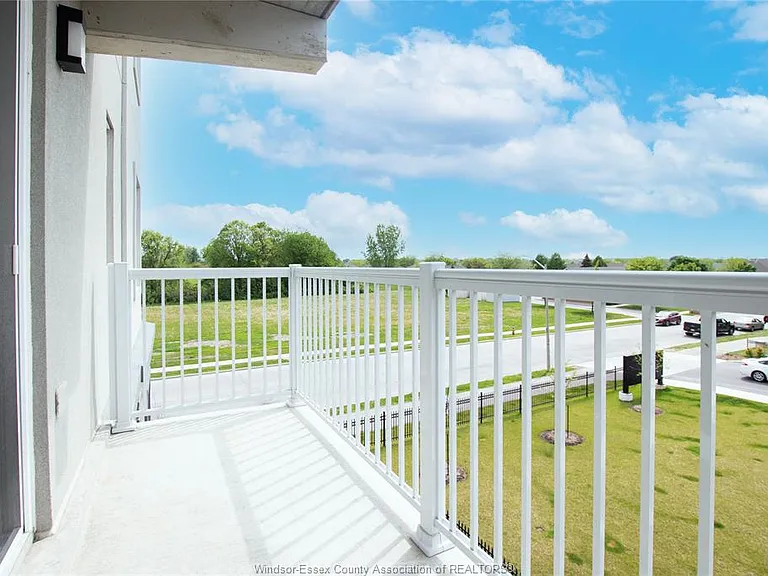 1675 Banwell Rd #307 — Photo 14