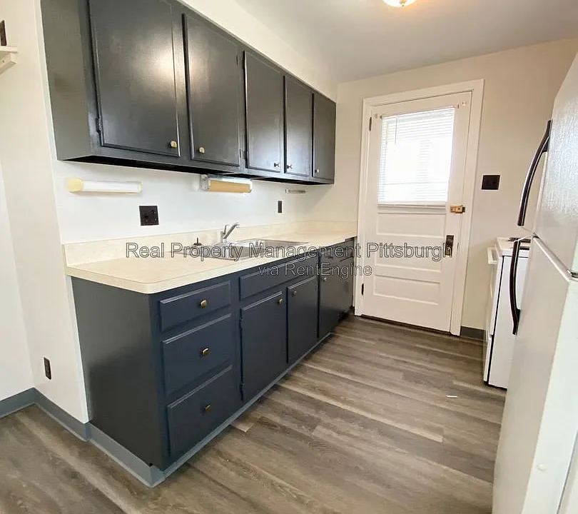 7209 Front River Rd #2