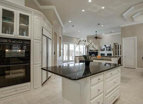 5th image of 5112 Sky Lake Dr