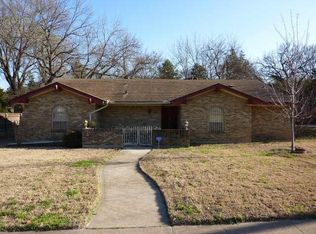432 Lakewood Dr, Desoto, TX 75115