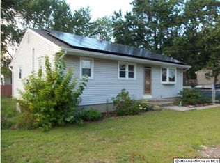 820 Beachwood Blvd, Beachwood, NJ