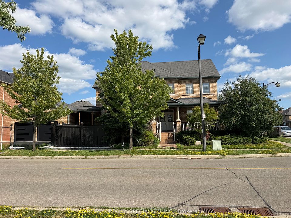 1st image of 214 McCready Dr