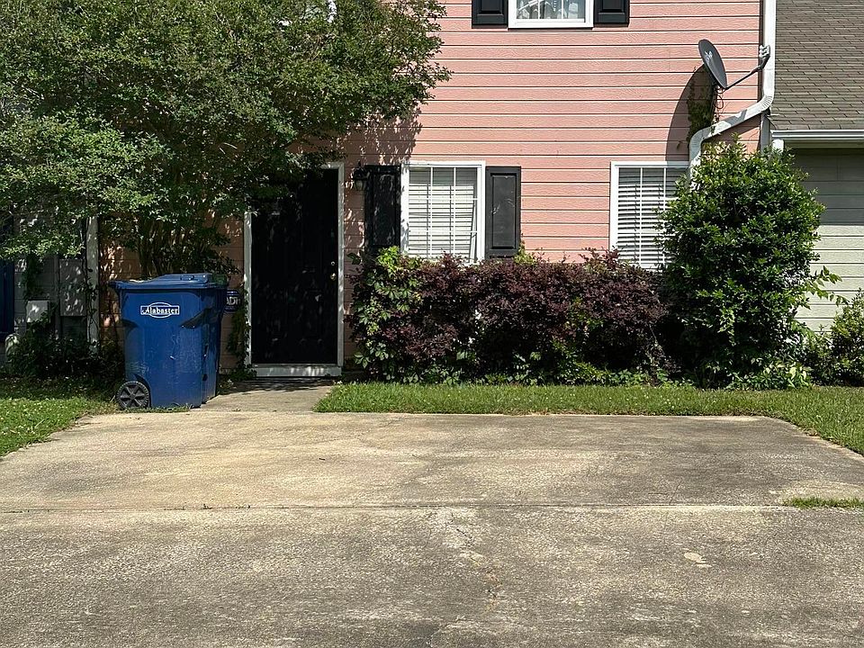 2nd image of 1604 King James Dr