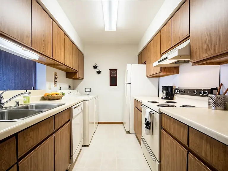 1st Month free with 13 month lease! Call the office for more details. — Photo 13