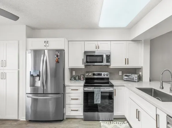 6037 Pointe Regal Circle #408, Delray Beach, FL 33484