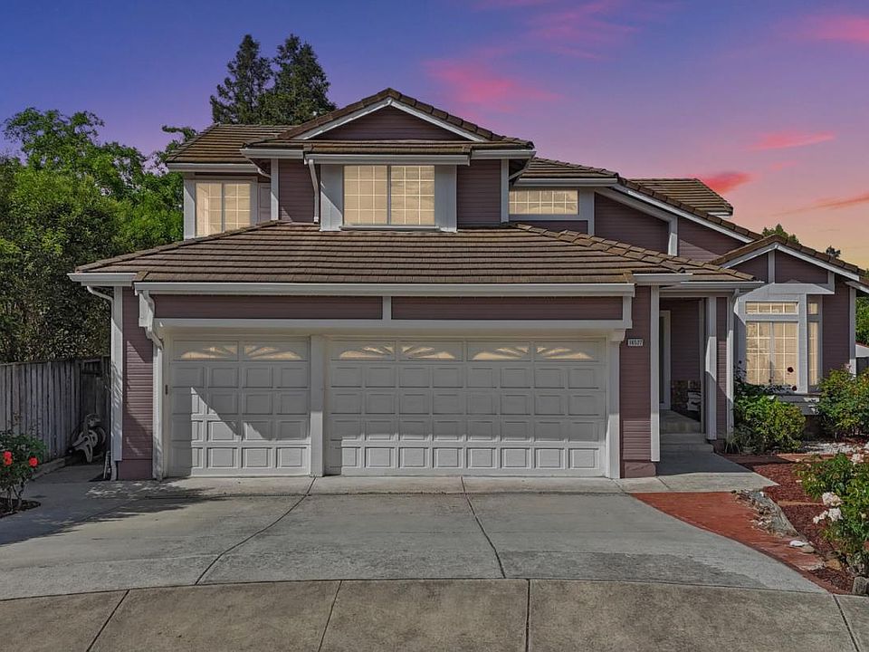 1st image of 16527 Mira Flores Ct