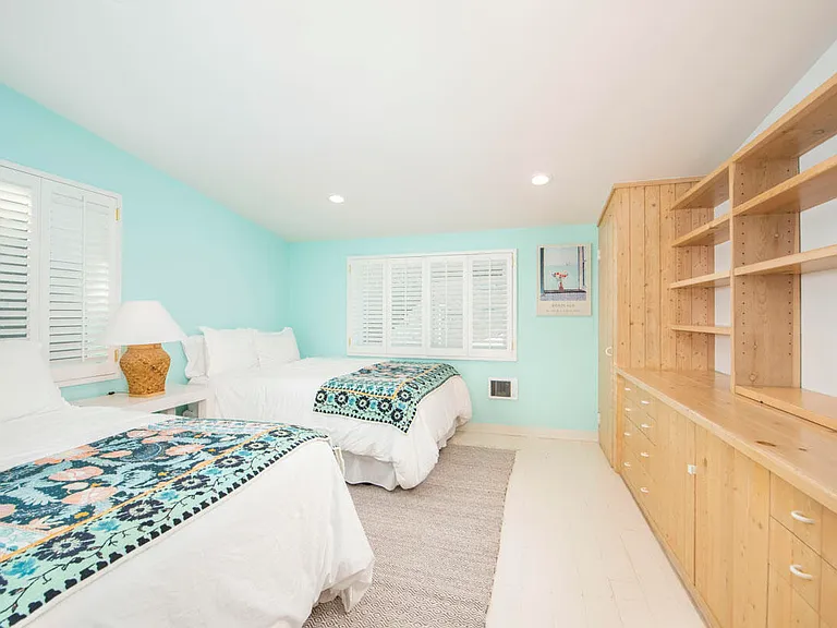 8058 Puesta Del Sol — Photo 23