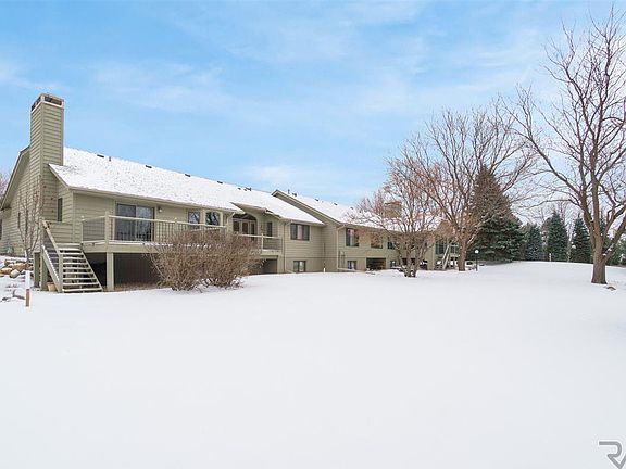 2nd image of 5125 S Sweetbriar Dr