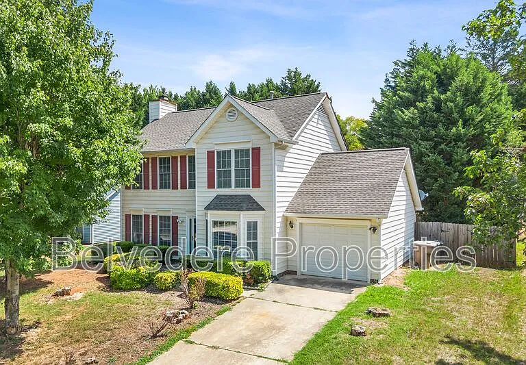 2320 Meadow Gate Dr — Photo 3