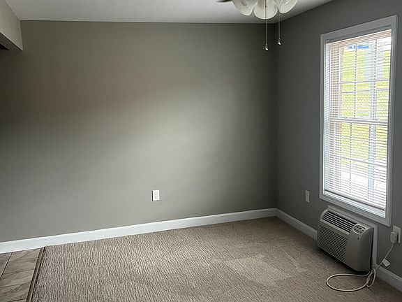 2nd image of 408 Southern Cross Dr #15