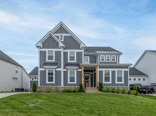 5052 High Park Hill Dr, Arrington, TN 37014