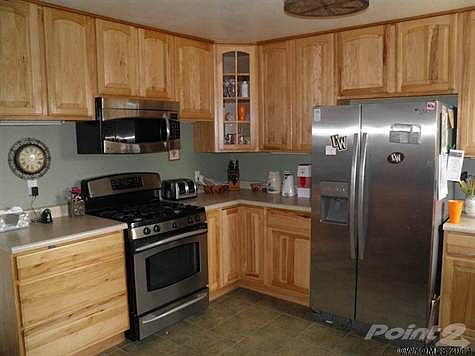 5th image of 102 Meadowlark Ln