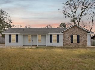 9391 Smokewood Dr, Mobile, AL 36695