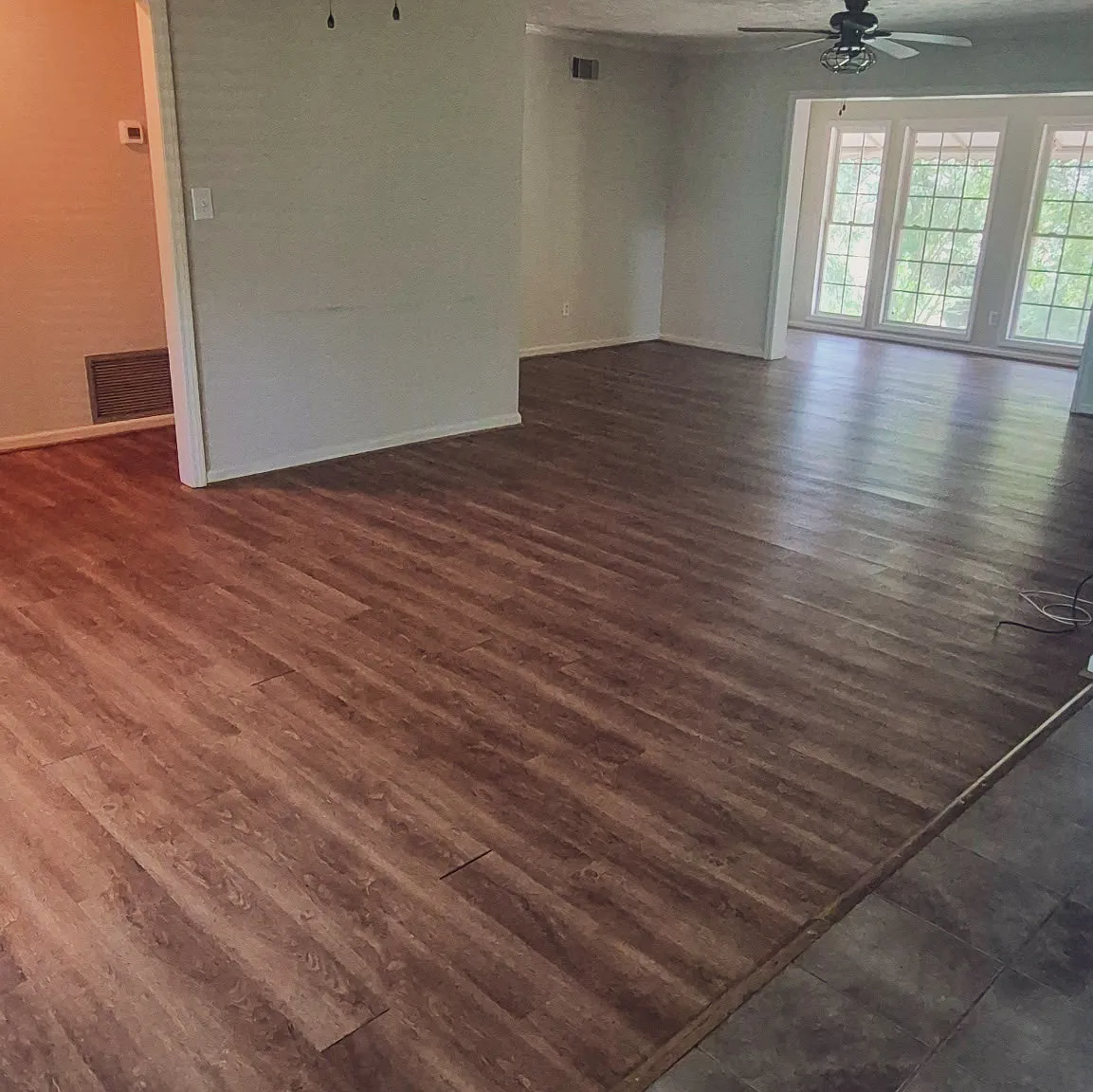 3 bed, 1502 sqft, $1,900 — Photo 2