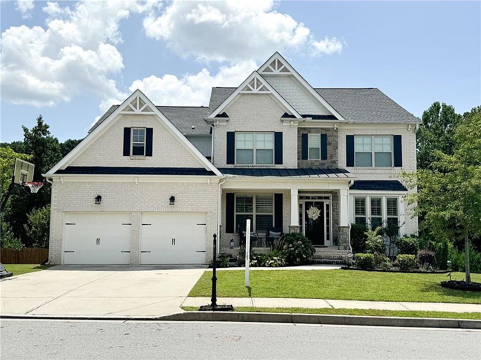 1st image of 4576 Woodland Bank Blvd