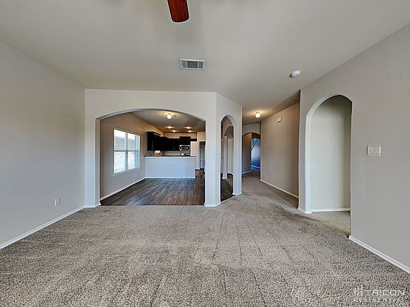 3rd image of 1816 River Oak Ln