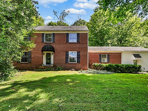 2nd image of 2545 Norwood Dr