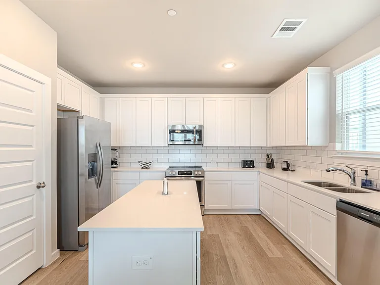 494 S Centro Cir #A — Photo 10
