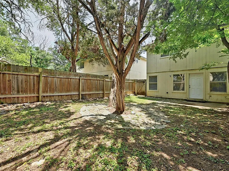 9602 Nightjar Dr #B — Photo 25