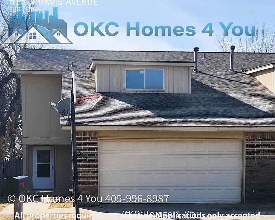 515 N Davis Ave