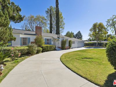 8422 Eton Ave, Canoga Park, CA, 91304