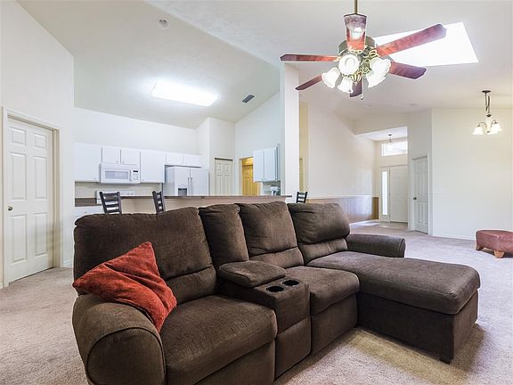 5th image of 2119 NW 50th Pl