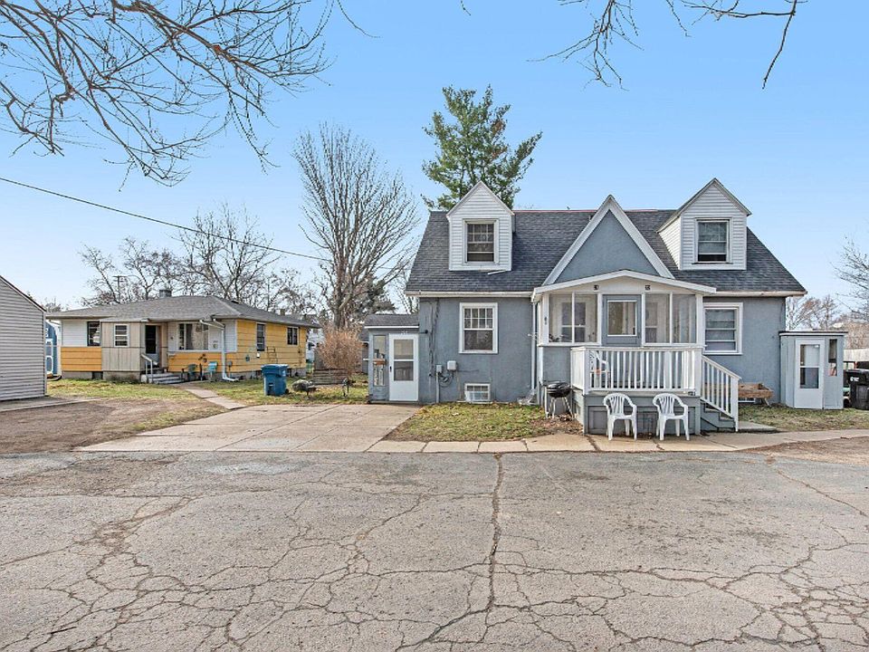 1st image of 22 Walnut Ct