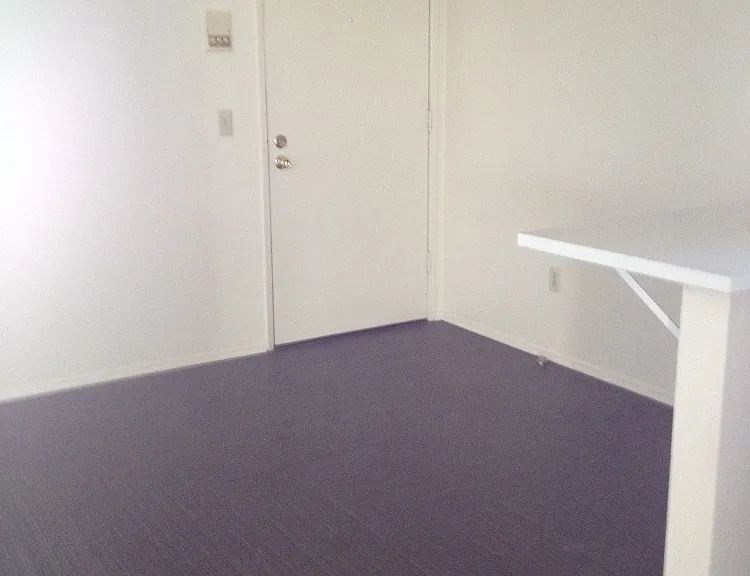 13815 Hawthorne Way #5 — Photo 8