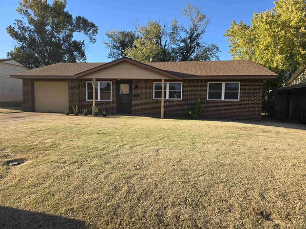3620 Buffalo Dr, Enid, OK 73701