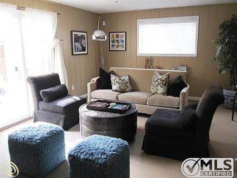 Family Rm
