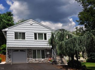 472 4th Ave, Garwood, NJ 07027