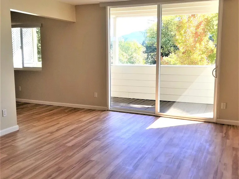 Living Room *Various