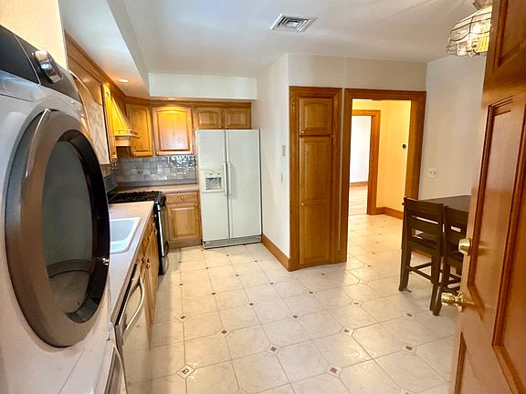5th image of 18 Silk St #1