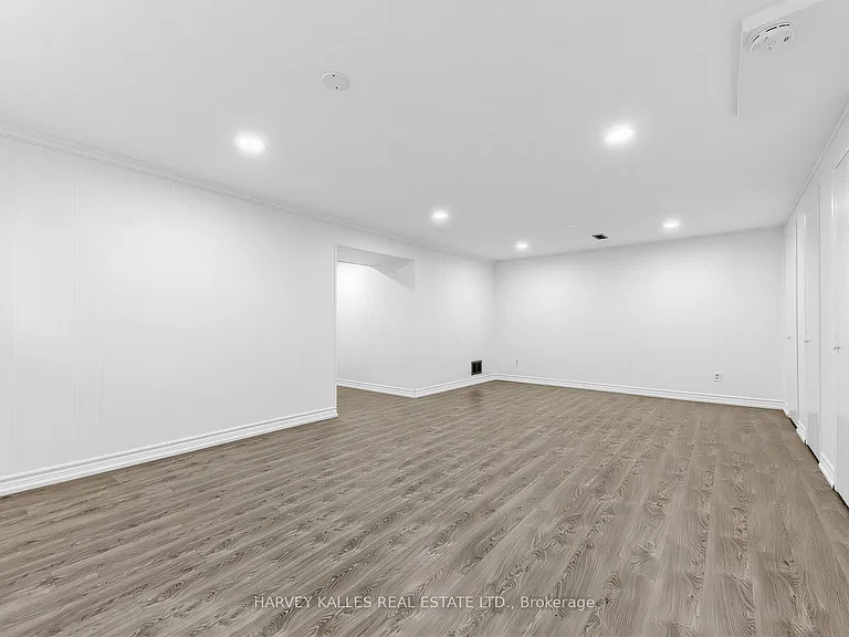 16 Terrydale Dr #BASEMENT — Photo 7
