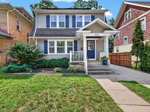 1252 Sherman St SE, Grand Rapids, MI 49506